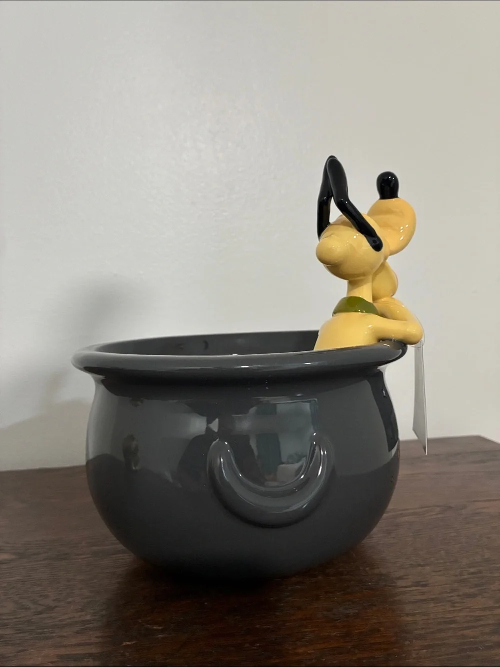 NWT- Disney- Pluto 'Trick or Treat' -Halloween Ceramic Candy Cauldron Bowl